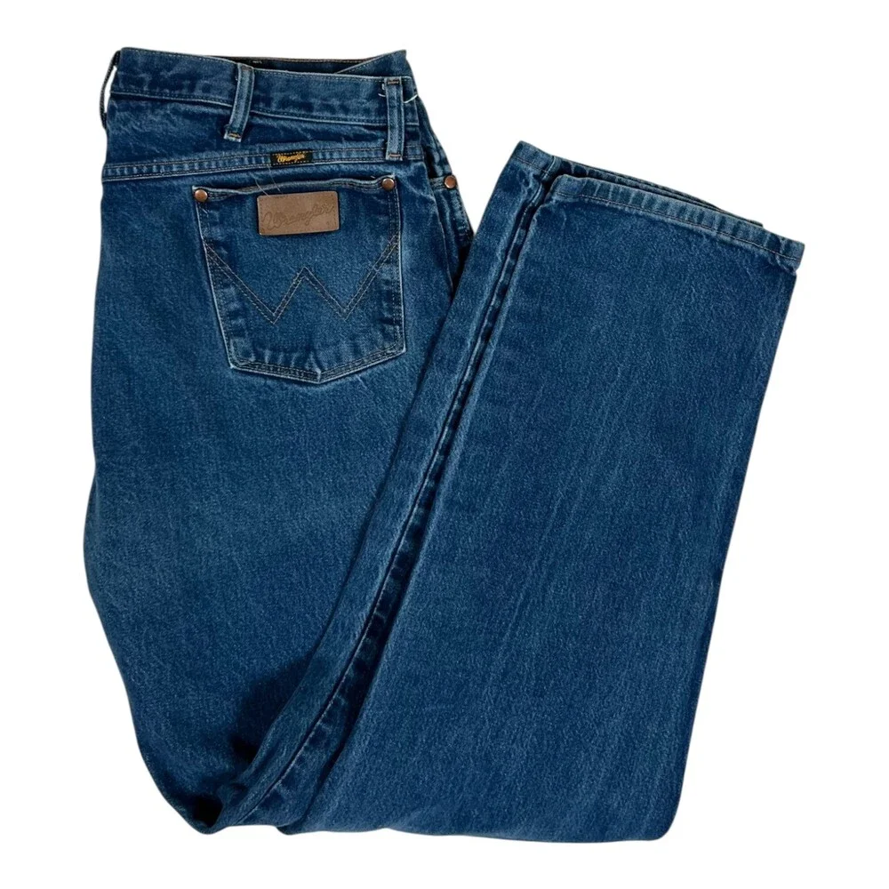 Vintage Wrangler 13MWZ Regular Fit Cowboy Blue Denim Jeans Size 40x34 READ